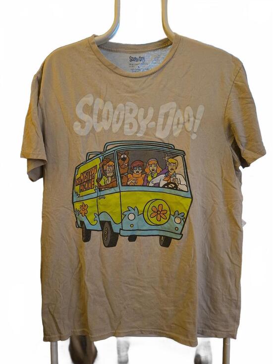 Other - Officially Licensed Scooby Doo Beige T-Shirt in van Graphic Tee Large uni EUC
